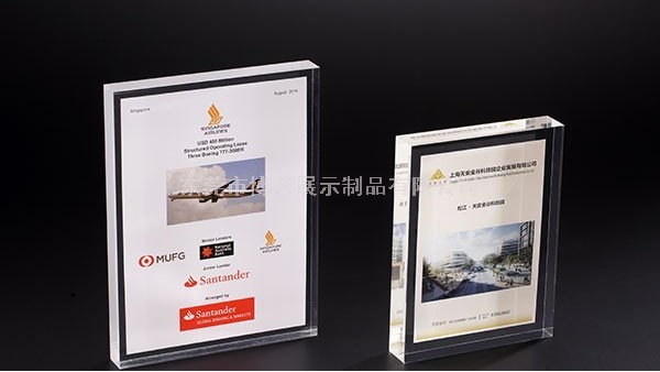 亞克力標(biāo)牌在我國(guó)受歡迎嗎？