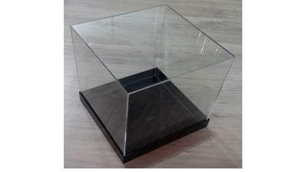 亞克力魚(yú)缸